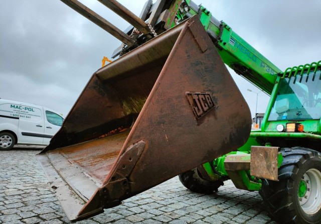 jcb