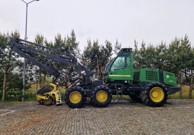 john-deere